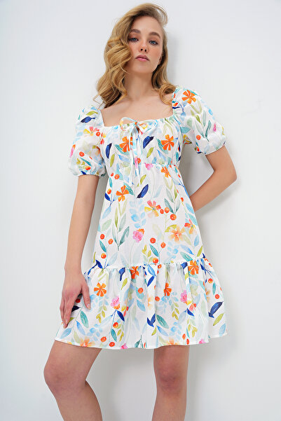 Trend Alaçatı Stili Kadın Mavi-Yeşil Madonna Yaka Balon Kol Çiçek Desenli Elbise ALC-X13748