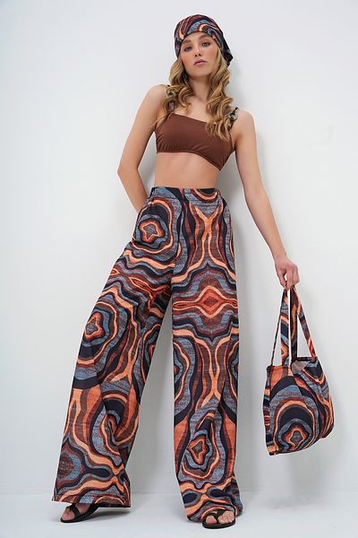 Trend Alaçatı Stili Braun gemusterte Palazzo-Hose mit elastischem Bund für Damen, Tasche und Bandana-Set ALC-X13771
