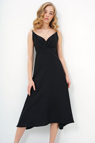 Trend Alaçatı Stili Rochie neagră pentru femei, cu bretele reglabile, cu guler dublu, țesut ALC-X13796