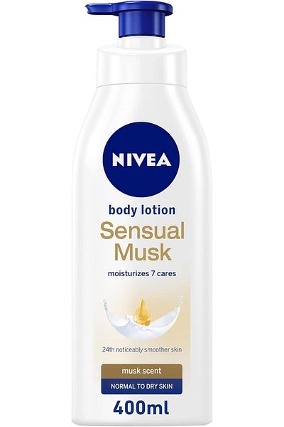 NIVEA لوشن مرطب للجسم للبشرة العادية إلى الجافة، برائحة المسك المثيرة، 400 مل