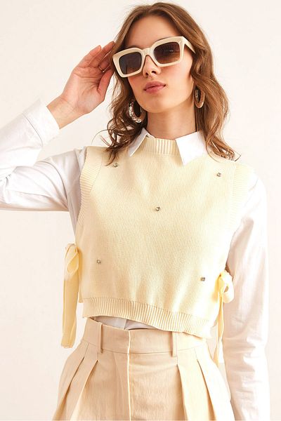 Olalook Women's Ecru Stone Detailed Side Tie Knitwear Sweater Svt- 00000047
