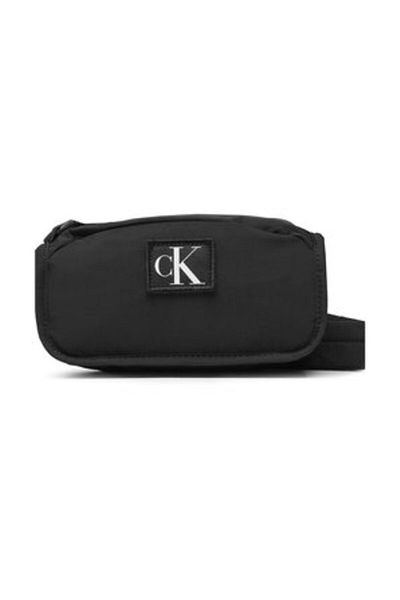 Calvin Klein Standardní černá crossbody kabelka