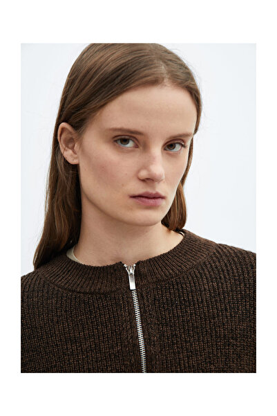 MANGO Woman Zipped knit cardigan