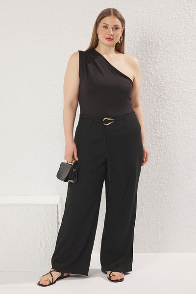 Trendyol Curve Czarna torba - stylowa i wygodna