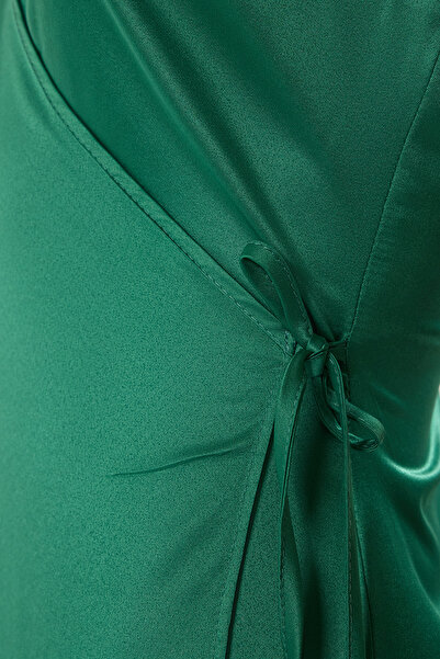 Trendyol Collection Emerald Green A-Line Woven Stylish Evening Dresses Night Mezuiyet Elbiseleri Tprss25Ae00108