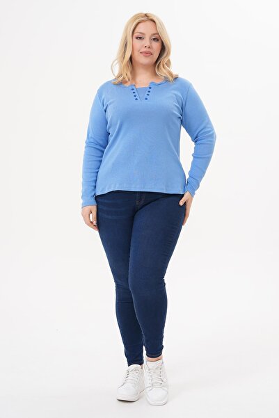 Siyezen Plus Size Double Button Detailed Cotton Lycra Basic Blouse