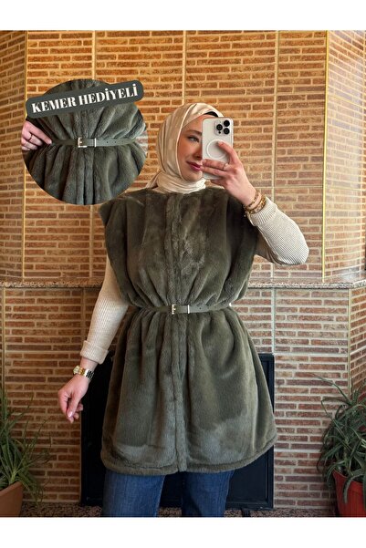Balamony Khaki Plush Vest Belt Against Peluğa