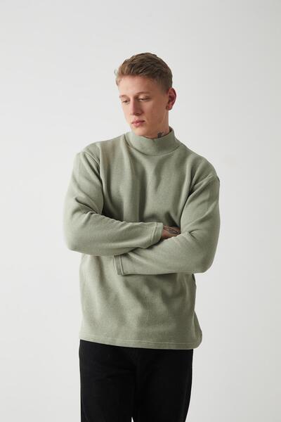 Rocqerx R-5849 Казенок з коміром, прямий крій, трикотаж