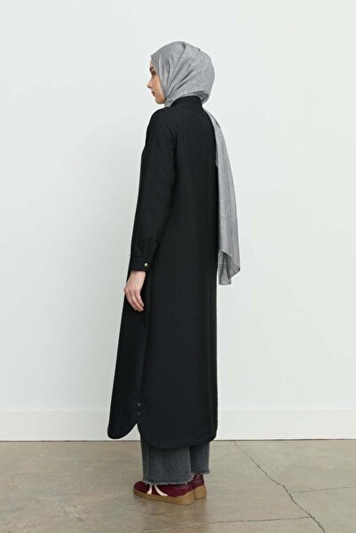 Nihan İnce Kapitone Bağcık Detaylı Pardesü - Siyah