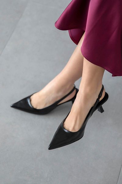STRASWANS Silver Women's Heeled Wrinkled Leather Shoes - Black