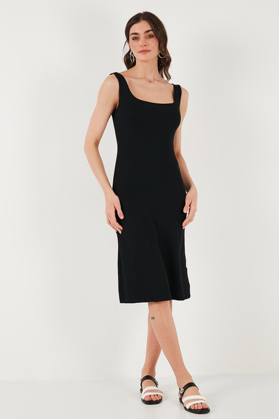 Lela Streç Slim Fit Kare Yaka Kalın Askılı Midi Boy Elbise ELBİSE 5866102