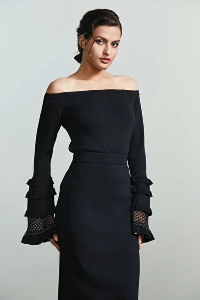 femi9 Ruffles details pullover
