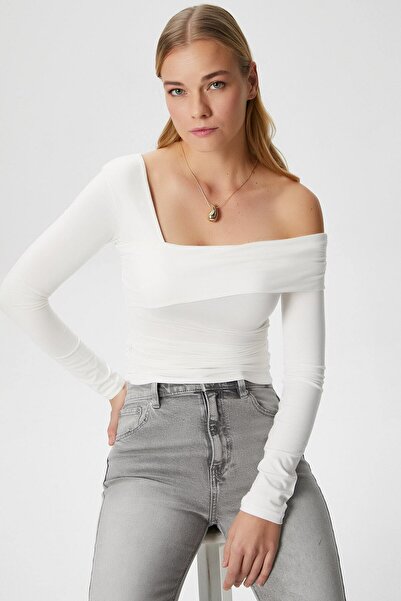 Ritnice Women's Fuse Shoulder Fold Ecru Blouse