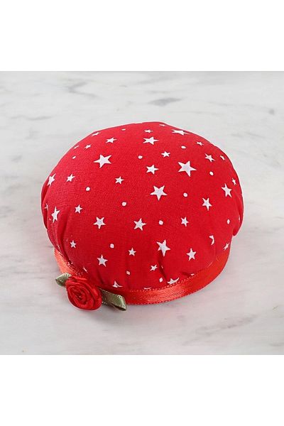 ELYSIA Loren Kola Attachable Pin with Red Star