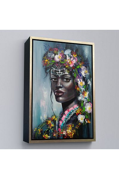 Harita Sepeti Femeie africană cu coroană de flori într-un cadru de aur