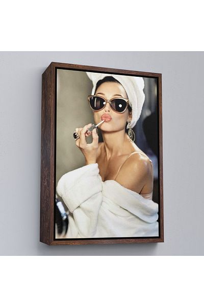 Harita Sepeti Εκτύπωση σε καμβά Audrey Hepburn με λευκό πλαίσιο