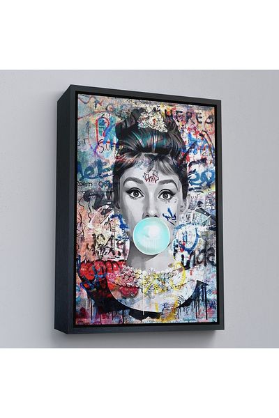 Harita Sepeti Αφίσα με χρυσό πλαίσιο Audrey Hepburn Banksy Style Wall Art Gum, Hepburn Canvas Print
