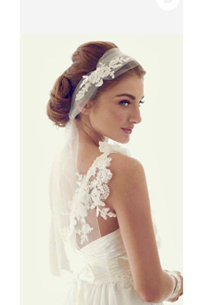 VENÜS MODA by Pınar Αξεσουάρ μαλλιών με λουλούδια γάμου με λεπτομέρειες από τ...