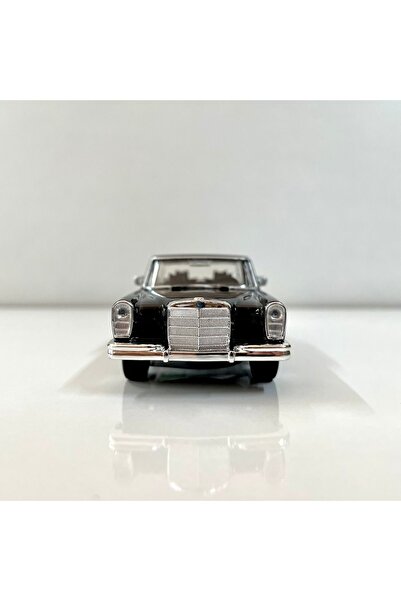 WELLY 1963 Mercedes-Benz 600 1/36 Ölçek Welly Diecast Metal Model Araba Oyuncak Araba Çek Bırak Araba