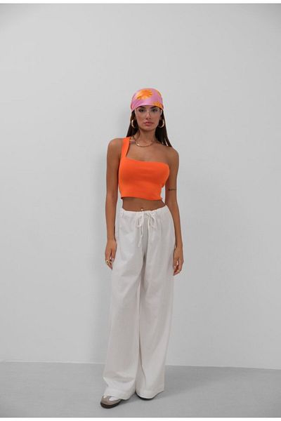 modaserdem   One Shoulder Crop Blouse