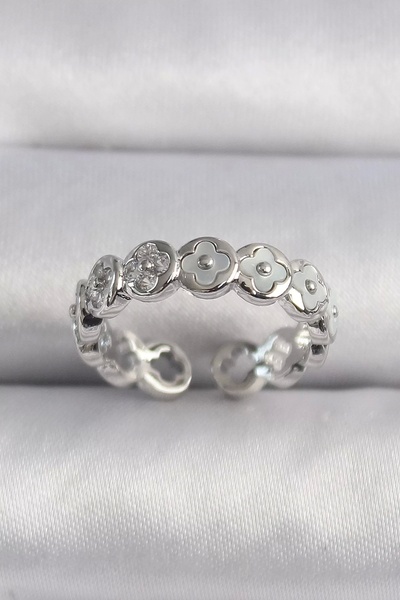 Clariss Brass Silver Color White Pearl Clover Mol Women's Ring