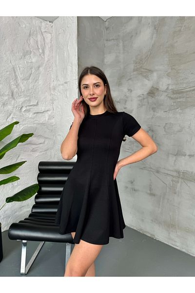 Elif Özbey Butik Rochie neagră cu mânecă scurtă cu volan