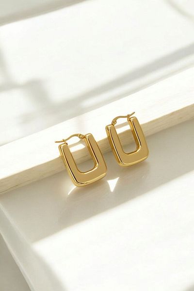 Çlk Accessories أقراط مربعة سميكة منحنية من الفولاذ 35639