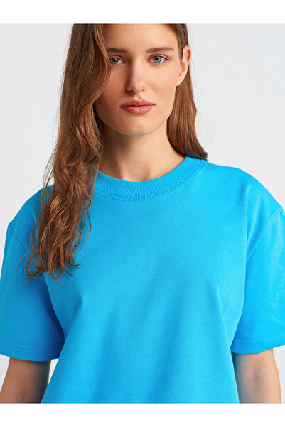 Dilvin 30312 Decorative Stitched Crew Neck Tshirt-Turquoise