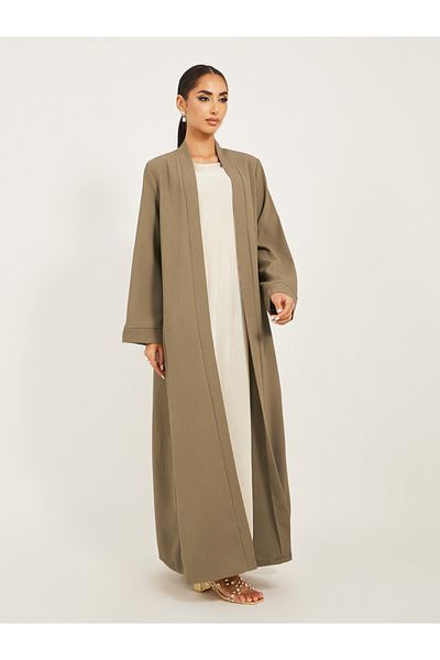 Styli texture fabric front open abaya with high neck detail