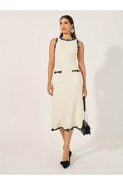 Styli Plain Sleeveless Sheath Midi Dress