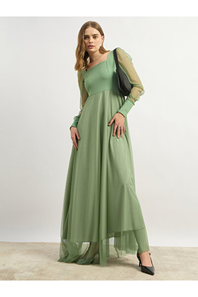 Styli فستان ماكسي شبكي برقبة مربعة وأكمام طويلة