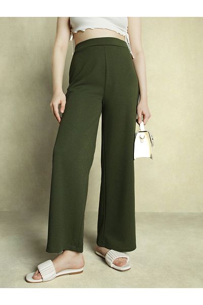 Dennis Lingo By Styli Mid Rise Wide Leg Relaxed Fit Trousers