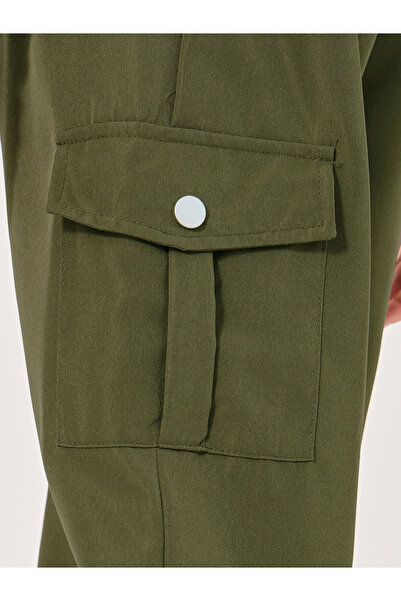 Styli Solid Cargo Pocket Pants with Chain Detail