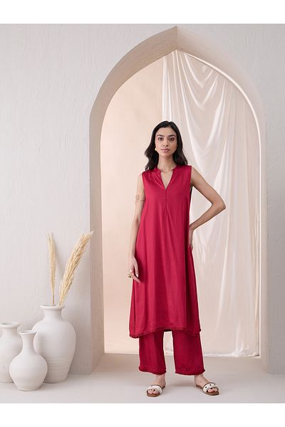 Femmella By Styli Sleeveless Mandarin Collar Long Kurta with Straight Pant