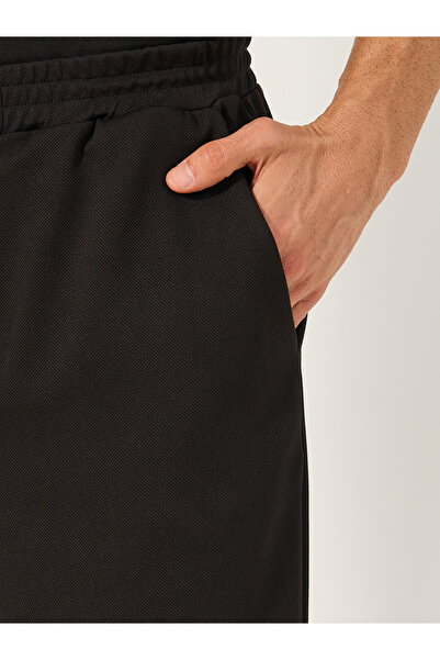 Styli Mid Rise Relaxed Fit Trousers with Pockets