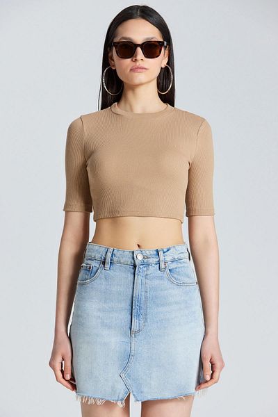 World Fashion Trends 2556 Κοντομάνικο Μπεζ Crop
