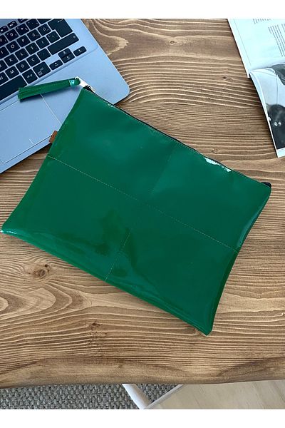 LUNAFEL Green Laptop MacBook Tablet iPad Case Thick Protection Quilted Fabric Computer Case - All Inches