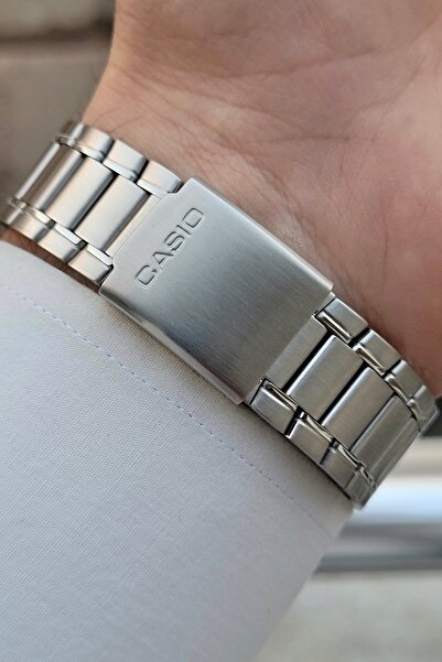 Casio Gray Color Guaranteed Luxury Men's Wristwatch with Calendar