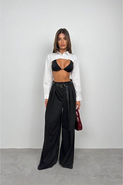 modaserdem Oval Cut Crop Shirt