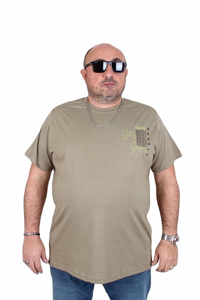 MocGrande Ανδρικό μπλουζάκι με λαιμόκοψη σε μεγάλο μέγεθος Stay Strong 25159 KHAKI