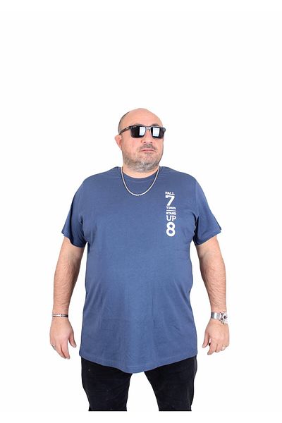MocGrande Ανδρικό μπλουζάκι με λαιμόκοψη μεγάλου μεγέθους Stand Up Μοντέλο: 25158 Χρώμα: INDIGO
