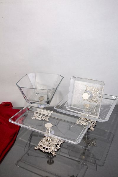 ARGKRİSTAL Silver Detailed Metal Leg 4 Piece Presentation Set