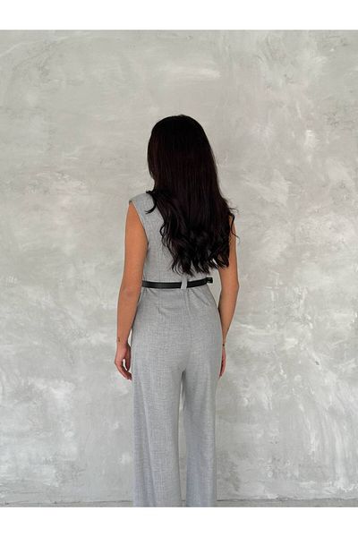 buqre's moda Women's Double Breasted Waist Belted Pleated Sleeveless Jumpsuit