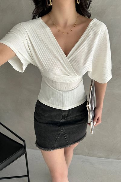 bacc Women's White V-Neck Back Cross Banded Ribbed Blouse Bcdf- 252177