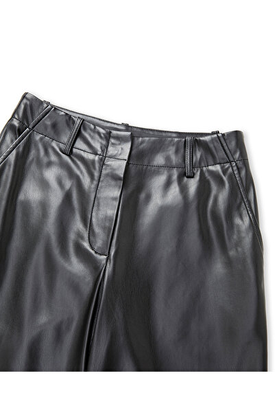 İpekyol Deri görünümlü straight fit pantolon
