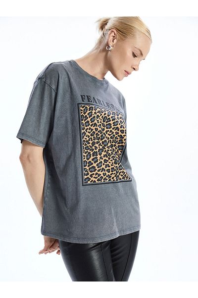 LC Waikiki New Season Crew Neck Leopard Patterned Women's T-Shirt - S57304Z8