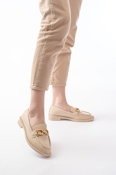 Merve İzmirli Kadın Loafer Altın Rengi Yuvarlak Tokalı Krem İnce Topuklu Hafif Şık Günlük Ayakkabı