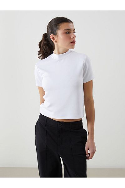 LC Waikiki Γυναικείο T-Shirt με λαιμόκοψη LCW