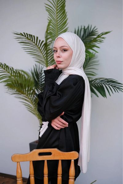 Merve Nayir الحجاب القطن بتمشيط شال