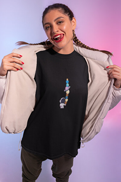 MG تي شيرت نسائي من القطن برقبة دائرية ومطبوع عليه كوكب بأكمام قصيرة